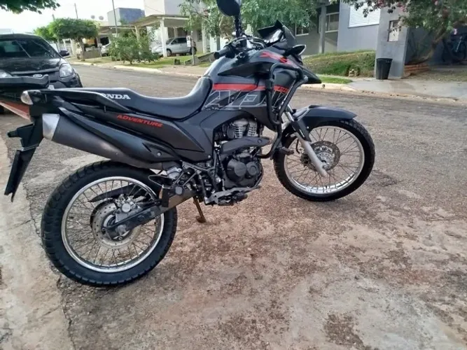 HONDA XRE 190 ADVENTURE FLEX EM ÓTIMO ESTADO