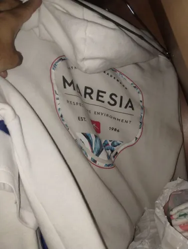 Blusão.