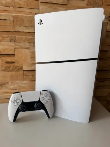 PlayStation 5 Digital 825GB + 1 Controle ( aceito cartão )