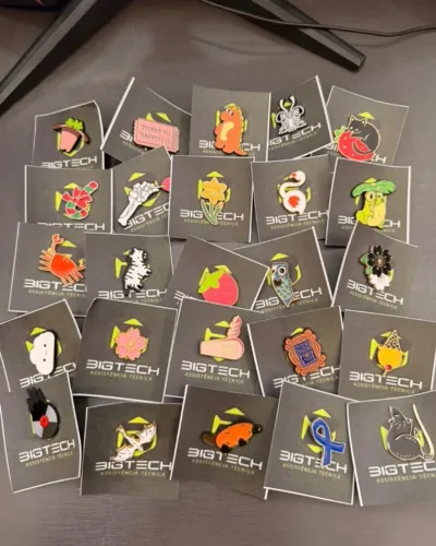 PINS DECORATIVOS