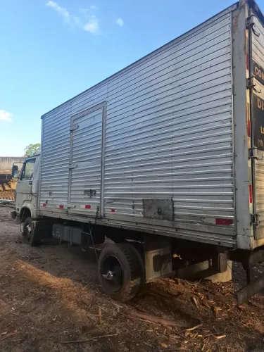 Caminhão VW 7.90