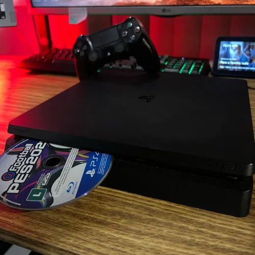 PS4 SLIM 500GB + CONTROLE ORIGINAL + PES2020 + CABOS COMPLETOS