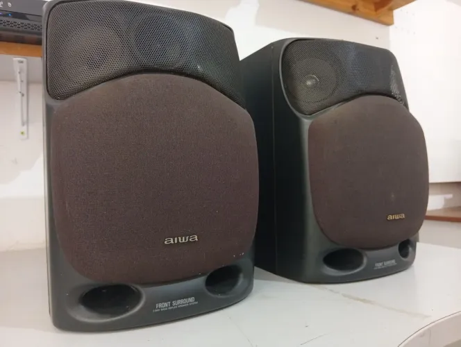 Par de caixas de som AIWA SX - FN520 MADE IN JAPAN .