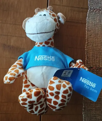Girafinha Nestle. Pelúcia colecionavel