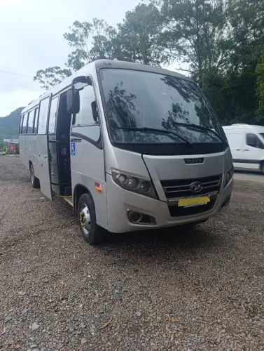 Micro ônibus Agrale Volare Marcopolo V8 Longo Fretamento Com Ar 