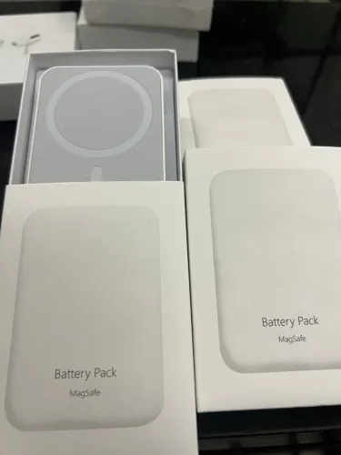 Carregador portátil por indução MagSafe 7000mAh