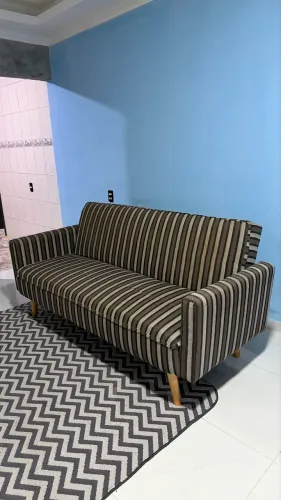 Sofá Retrátil e Reclinável em Ótimo Estado