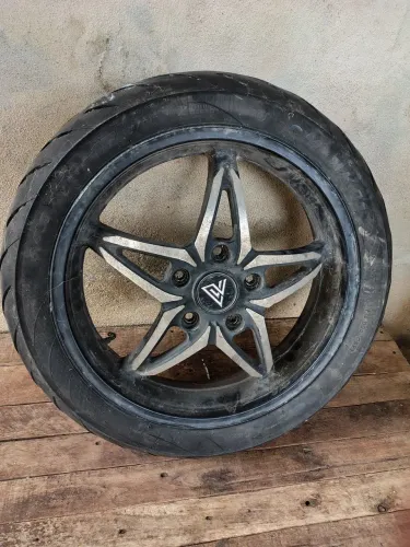 Jogo de rodas da moto Volta EVS