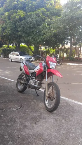 Vendo bros 150 pedal 8.000 R$
