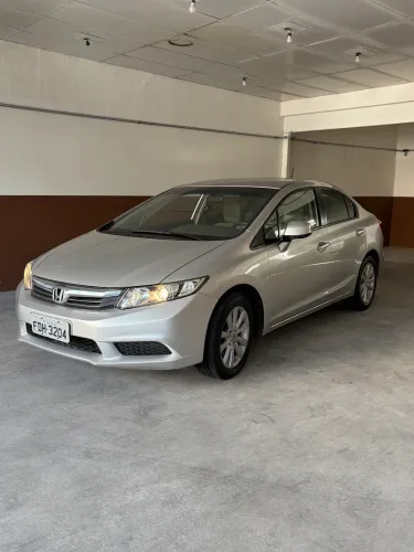 Honda Civic Sedan LXS 1.8/1.8 Flex 16V Mec. 4P 2013