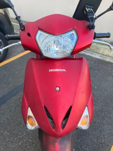 Honda lead em dia