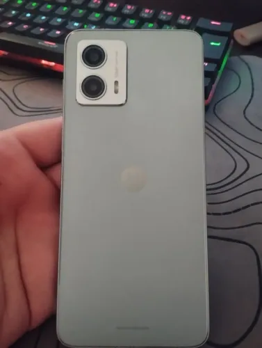 Celular Moto G53