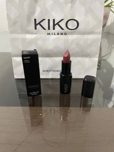 Batom KIKO Milano Smart Lipstick Nude 407