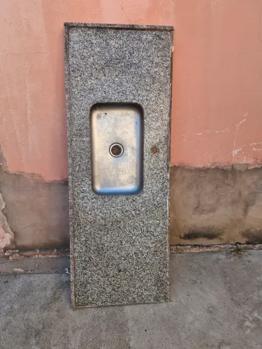 Pia de granito 1,60 x 60