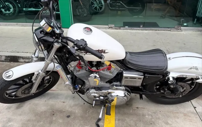 Harley-Davidson XLH 883, ano 1997 importada