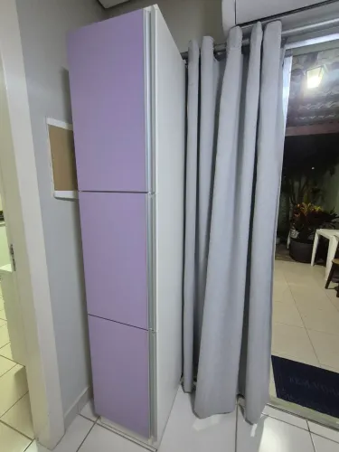 Armário multiuso em MDF