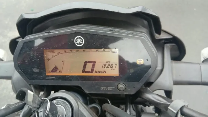Vendo uma Fazer 250 bem conservada