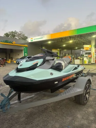 Jet-ski Wake 170cc ano 2024 40hrs carreta inclusa