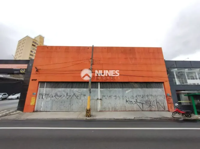 Galpão com 1.600m² no bairro do KM-18 em Osasco