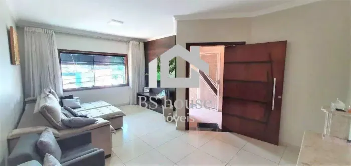 Sobrado para locação/venda com 174m² em Santo André, Vila Apiaí