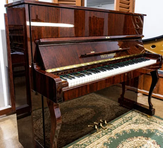 PIANO FRITZ DOBBERT RESTAURADO