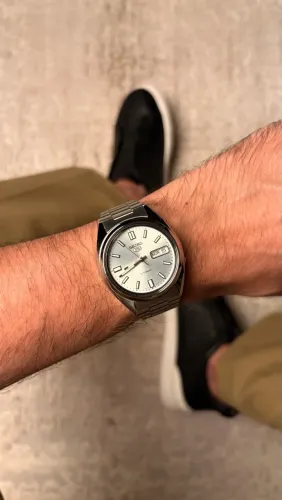 SEIKO 5 