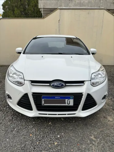 Ford Focus 1.6 S/se/se Plus Flex 8v/16v 5P 2014