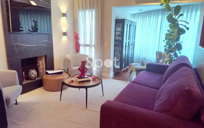APARTAMENTO GARDEN COM 220M² ÚTEIS TOTALMENTE REFORMADO! BAIXOU O PREÇO