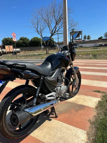 Titan 150 ex
