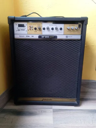 Caixa amplificada