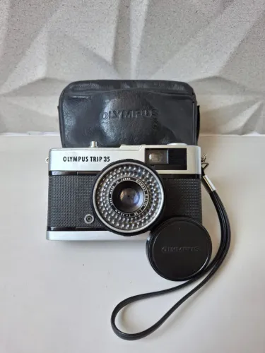 Câmera Fotográfica Analógica Olympus Trip 35