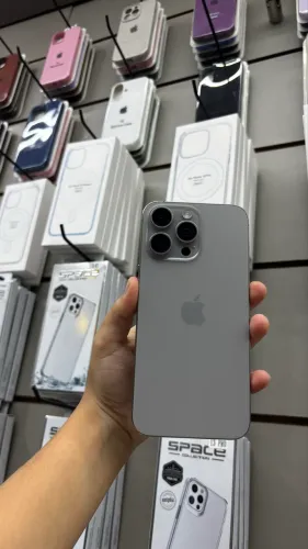 iPhone 15 pro max Semi Novo 256Gb