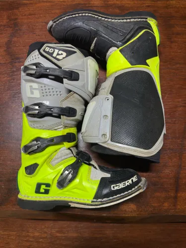 Bota Gaerne SG 12