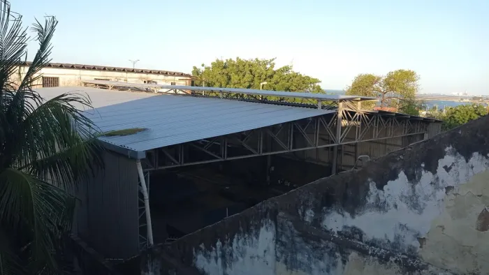 Galpão + PRÉDIO 02 ANDARES, 564m² - CENTRO 85.985...15.5534