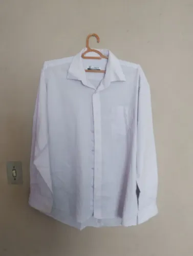 Camisa social masculina Di Lomon Colezione. ORIGINAL. EM PERFEITO ESTADO. TAMANHO 4/42