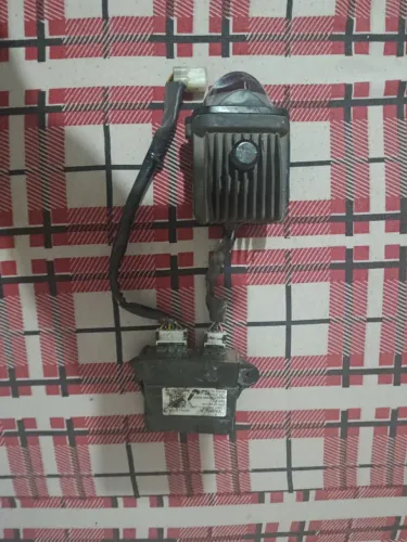 Farol projetor fz25 