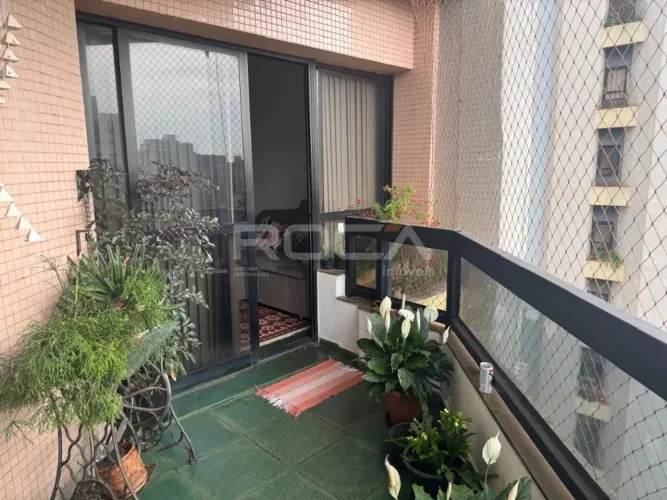 Apartamento Padrão à Venda no Centro de Ribeirão Preto