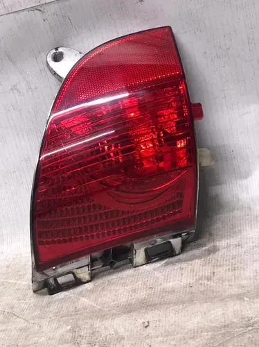 Lanterna Neblina Esquerdo Peugeot 2008 A 2020 Original Gp Vermelho