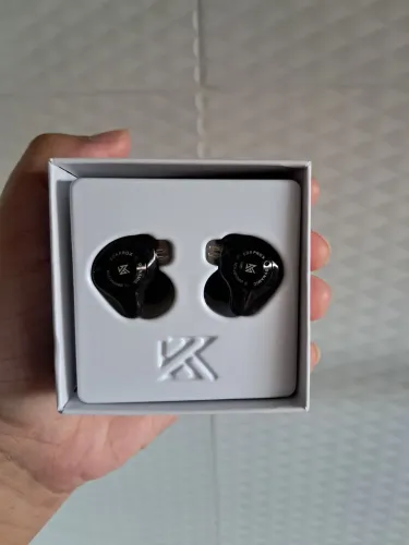 Fone De Ouvido KZ EDX PRO X Retorno De Palco Músico Gamer Cabo Removível