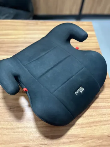 Assento de Elevação Booster Multikids Baby (15kg a 36kg) - Preto / Muito Conservado