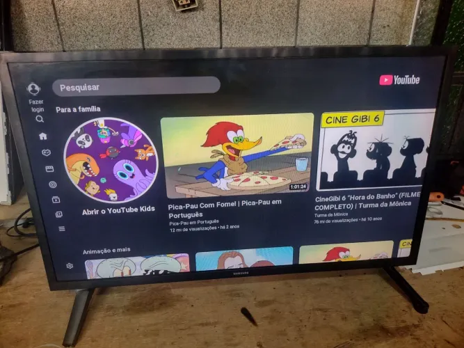 Vendo TV Samsung dê 32 smart perfeita toda OK