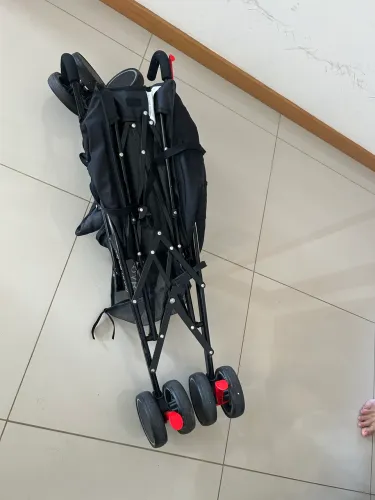 Carrinho dobrável máxi baby