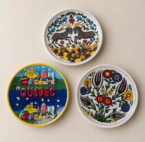 Trio de Pratos Decorativos