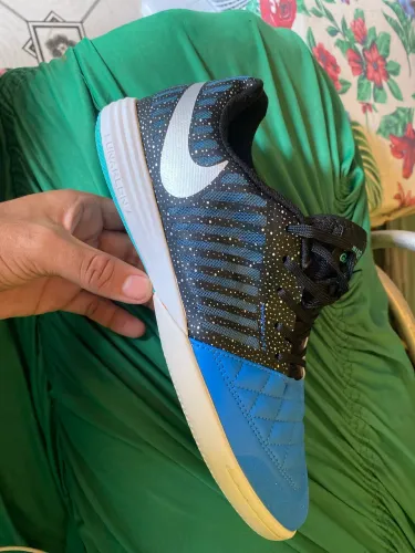 Tênis de Futsal Lunar Gato