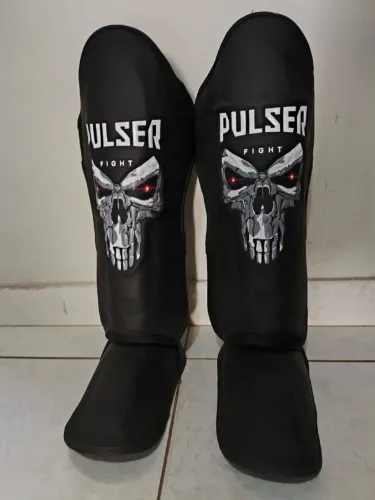 Caneleira Pulser Fight - Muay Thai - Kickboxing