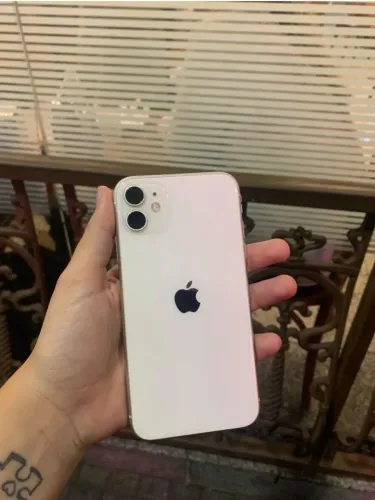 CELULAR IPHONE 11 