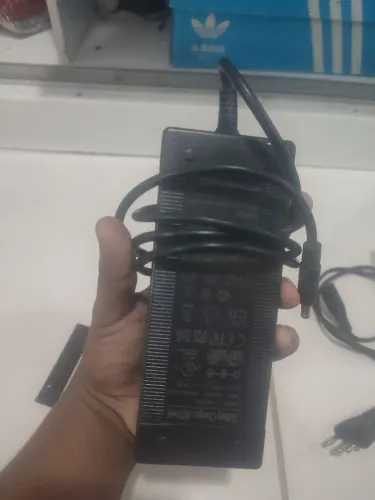 CARREGADOR DE BIKE ELÉTRICA ORIGINAL NOVO