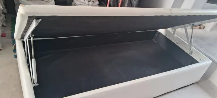 Box baú sem o colchão