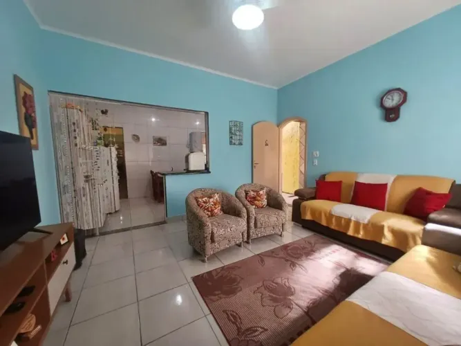 Casa Mobiliada na Vila Tupi - Praia Grande/SP
