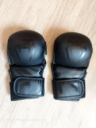 Luva venum sparring MMA